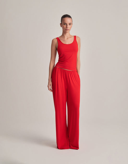 COMFORTABLE, LOOSE-FITTING TROUSERS, RED.