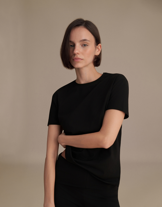 KISA KOLLU BASIC T-SHIRT SİYAH