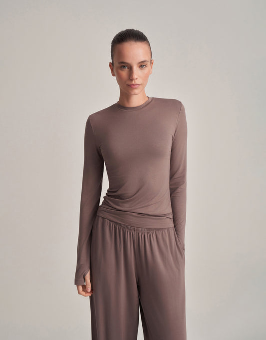 FIT KESIM UZUN KOLLU T-SHIRT VİZON