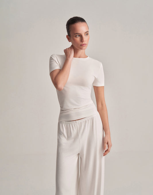 FIT KESIM KISA KOLLU T-SHIRT EKRU