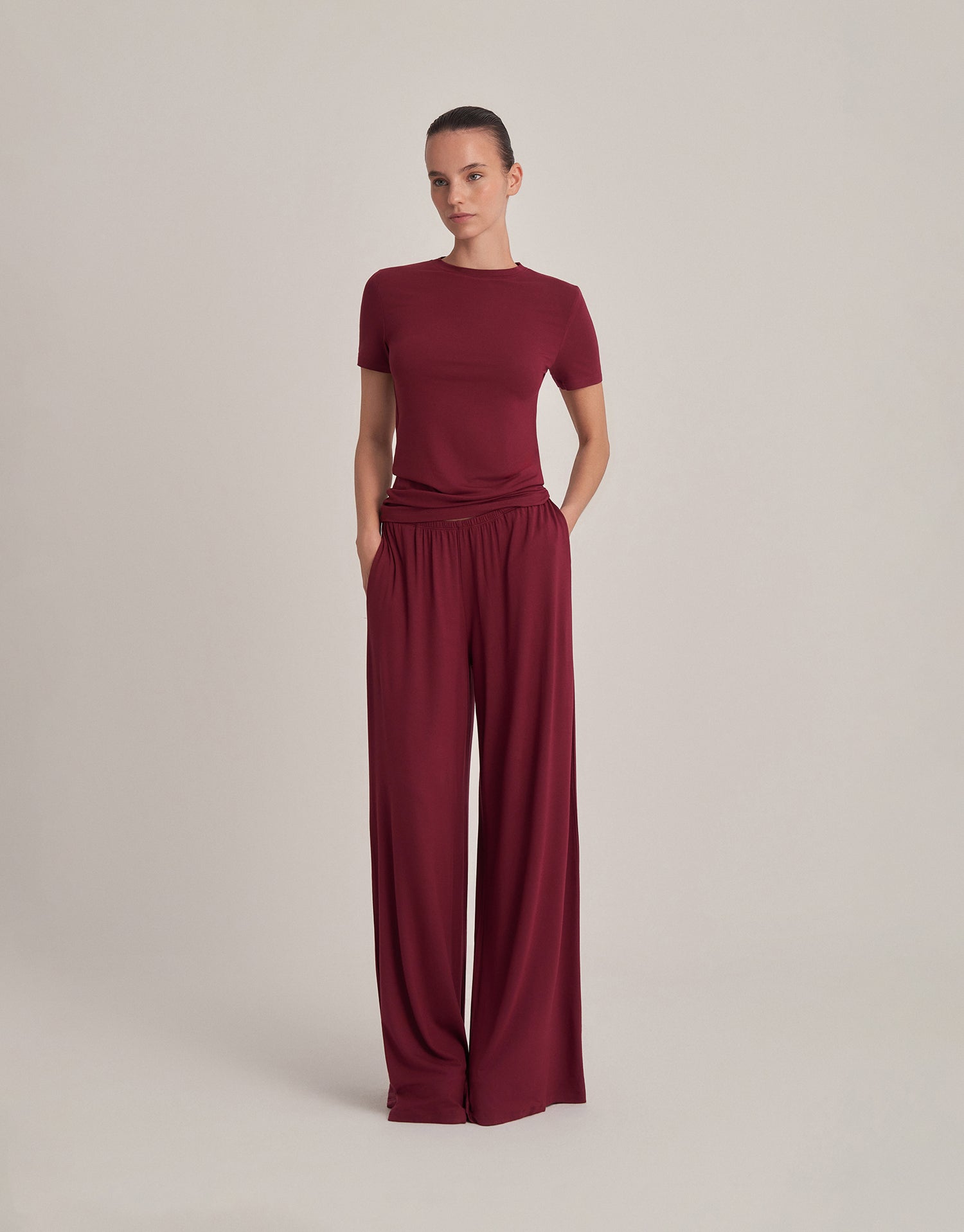 FIT KESIM KISA KOLLU T-SHIRT MÜRDÜM