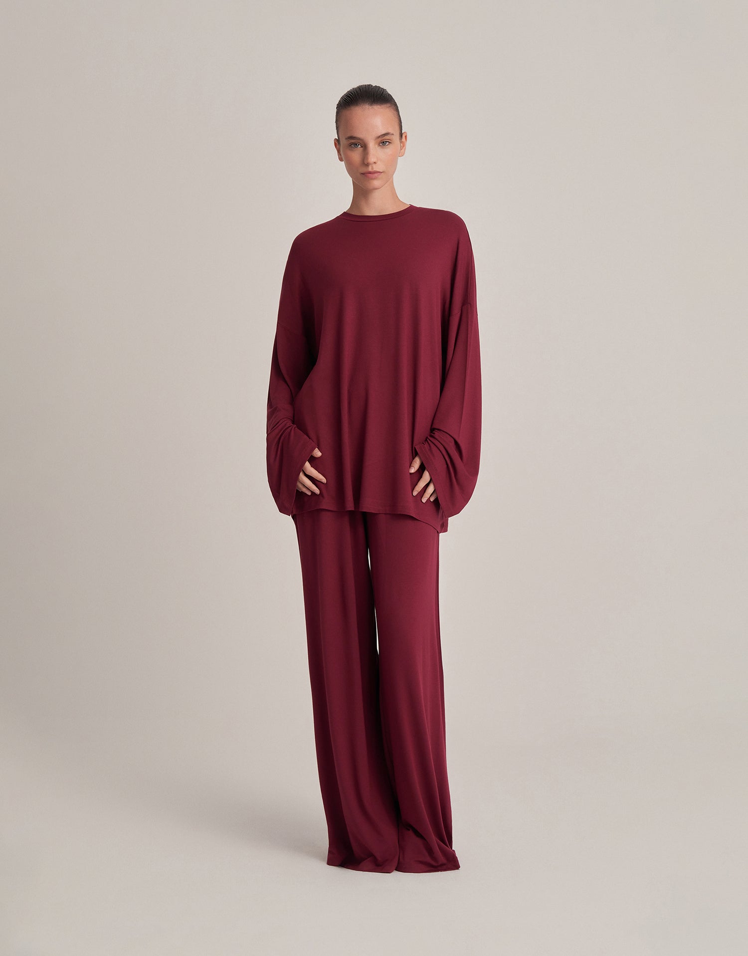 Relaxed fit blouse, burgundy.