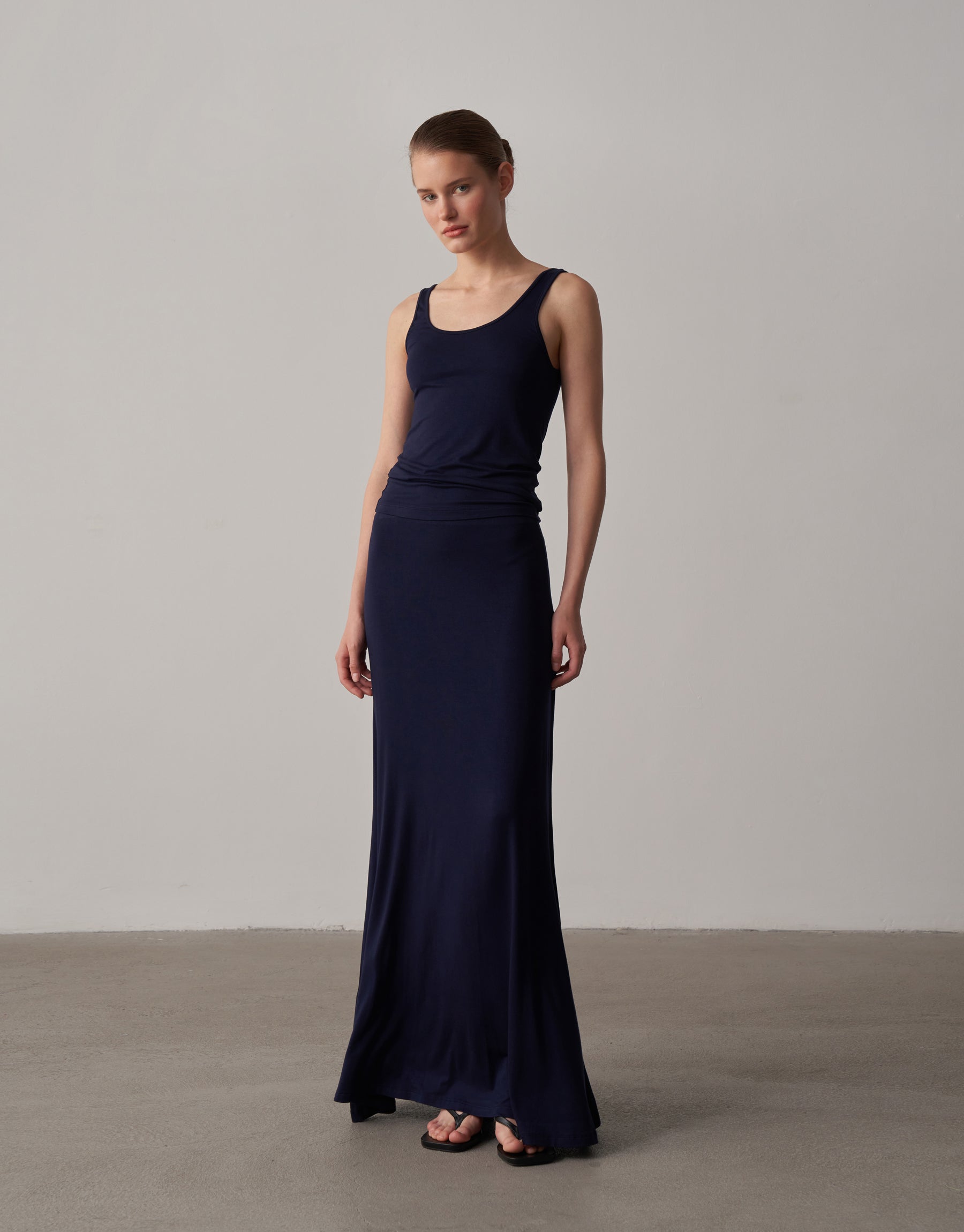 Long Skirt with Shape Area