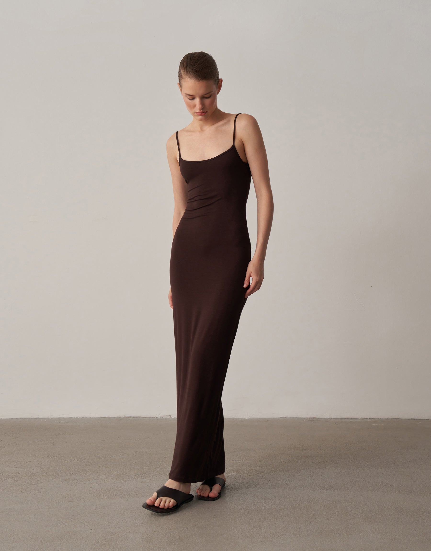 Gündüzden Geceye Askılı Midi Elbise