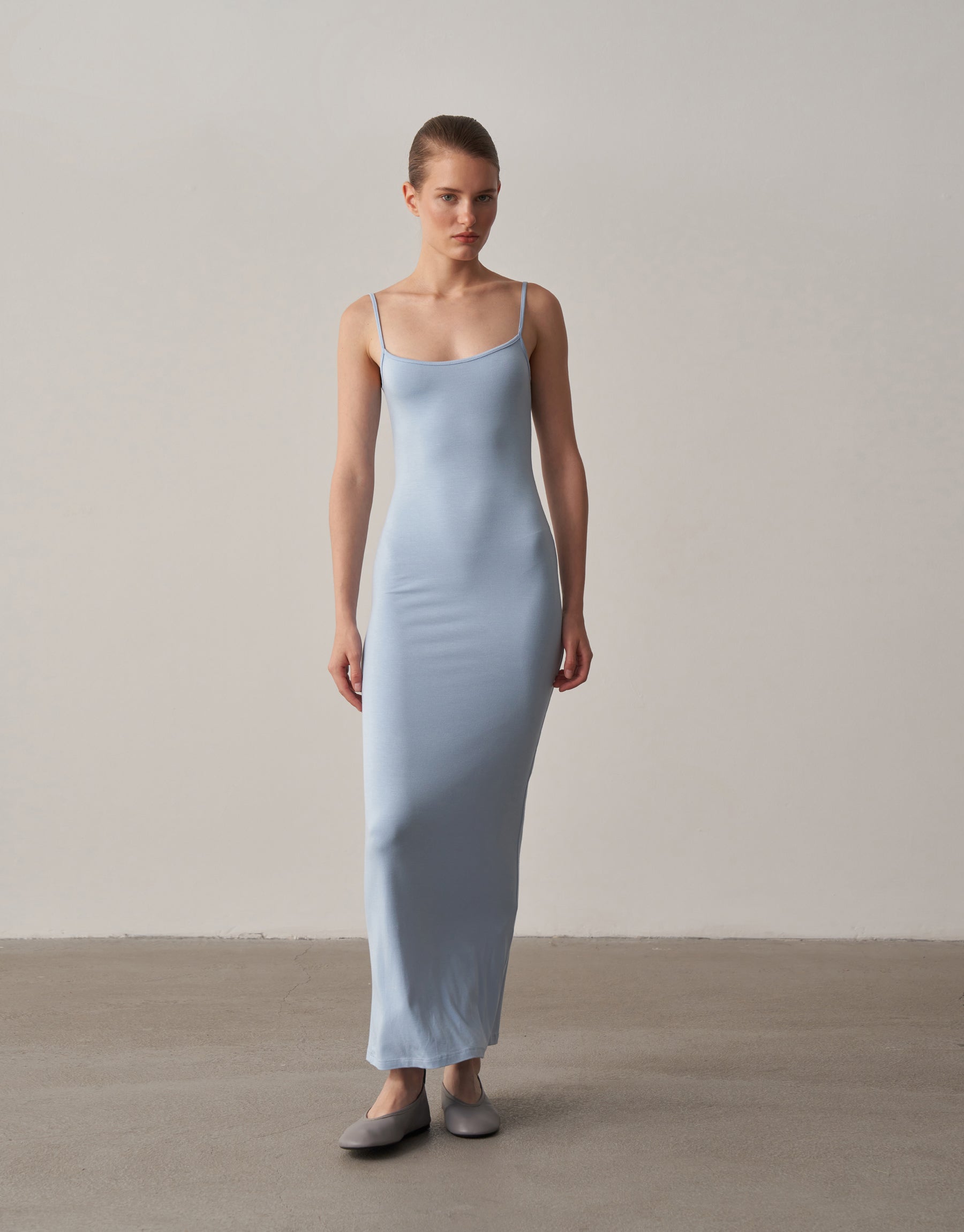 Gündüzden Geceye Askılı Midi Elbise