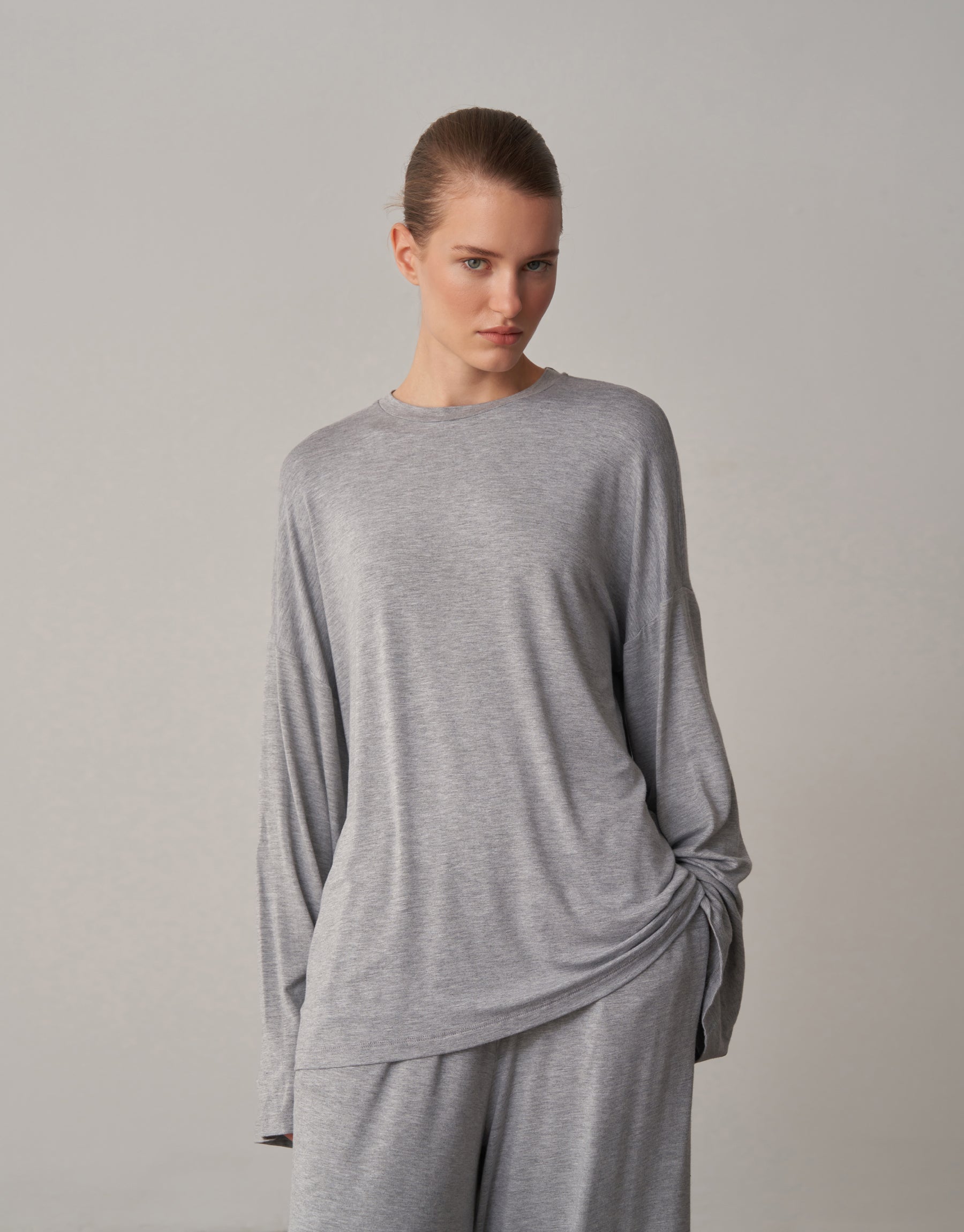 Relaxed Form Lie Blouse