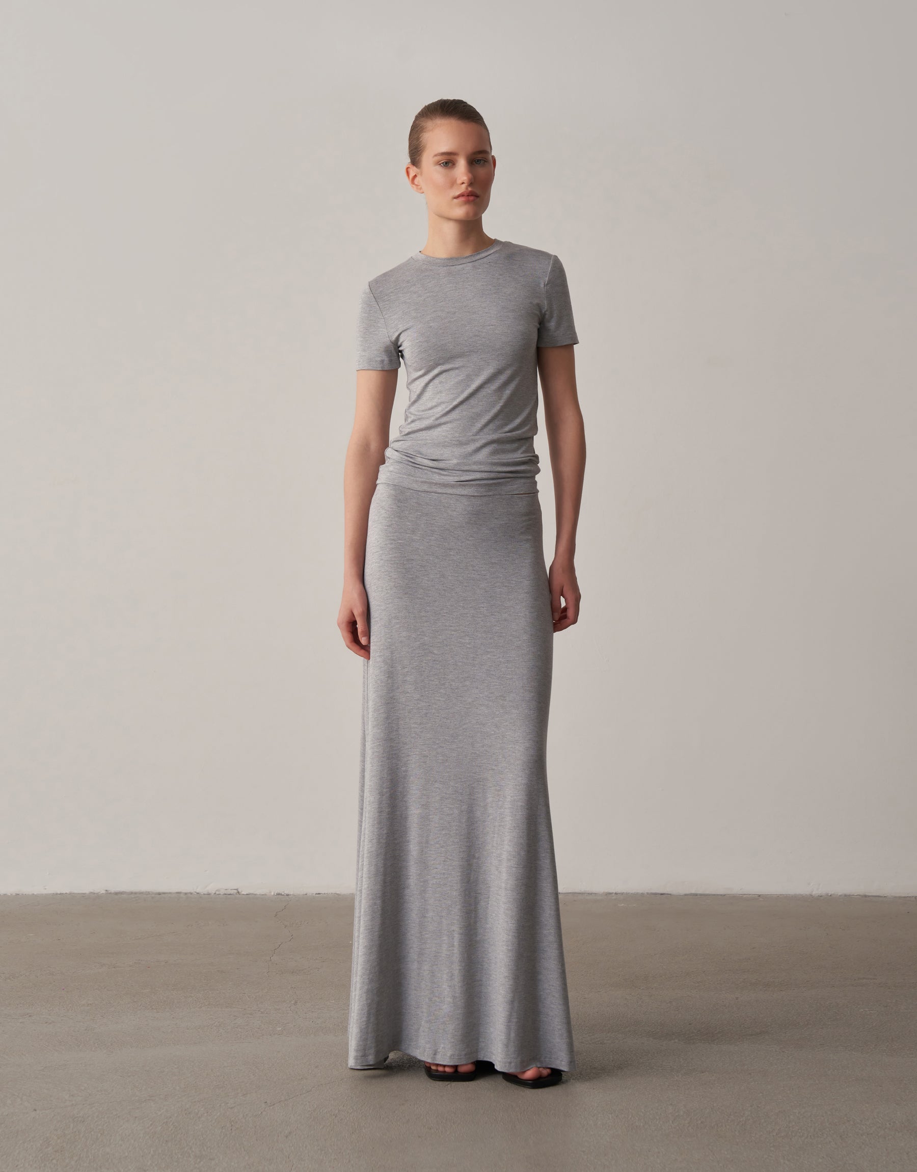 Long Skirt with Shape Area