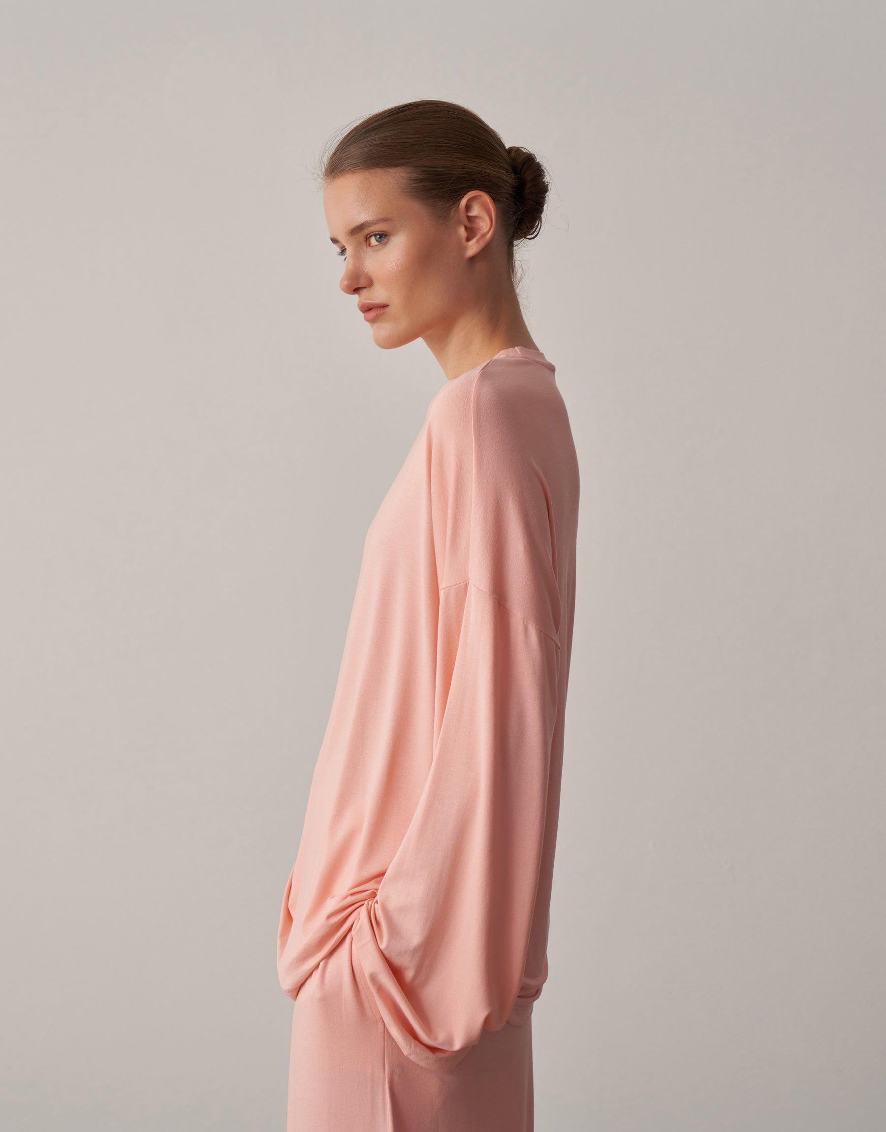 Relaxed Form Lie Blouse