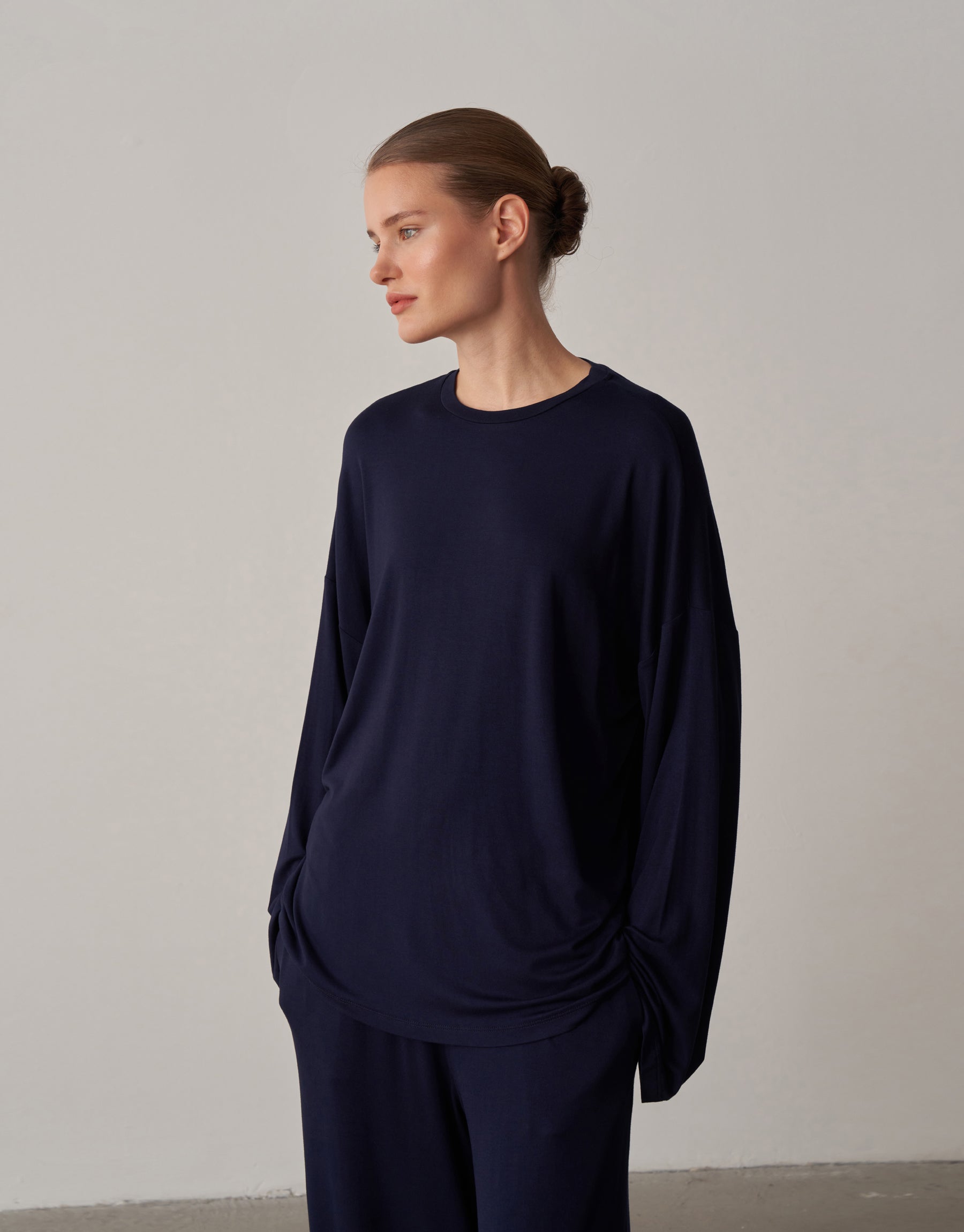Relaxed Form Lie Blouse