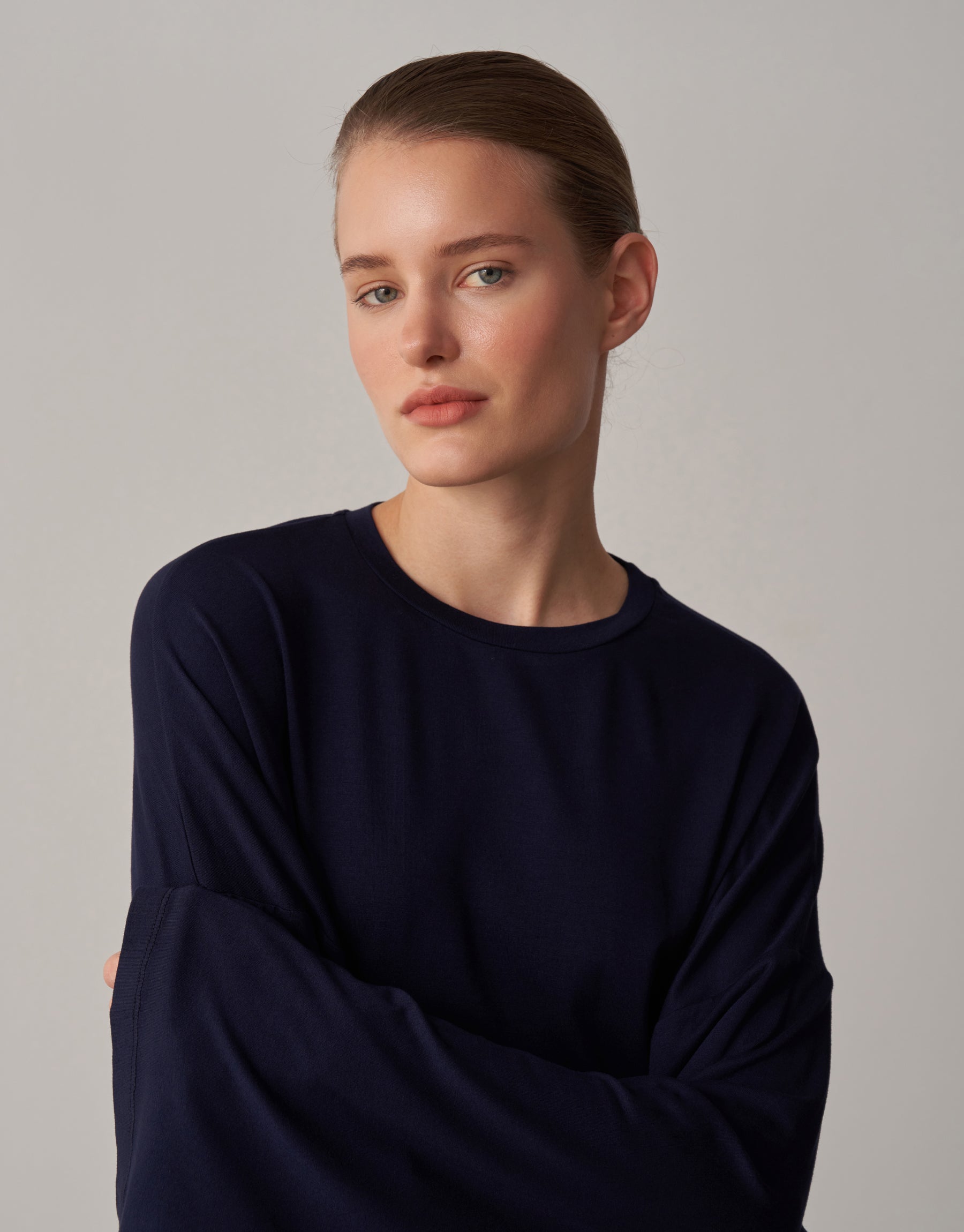 Relaxed Form Lie Blouse