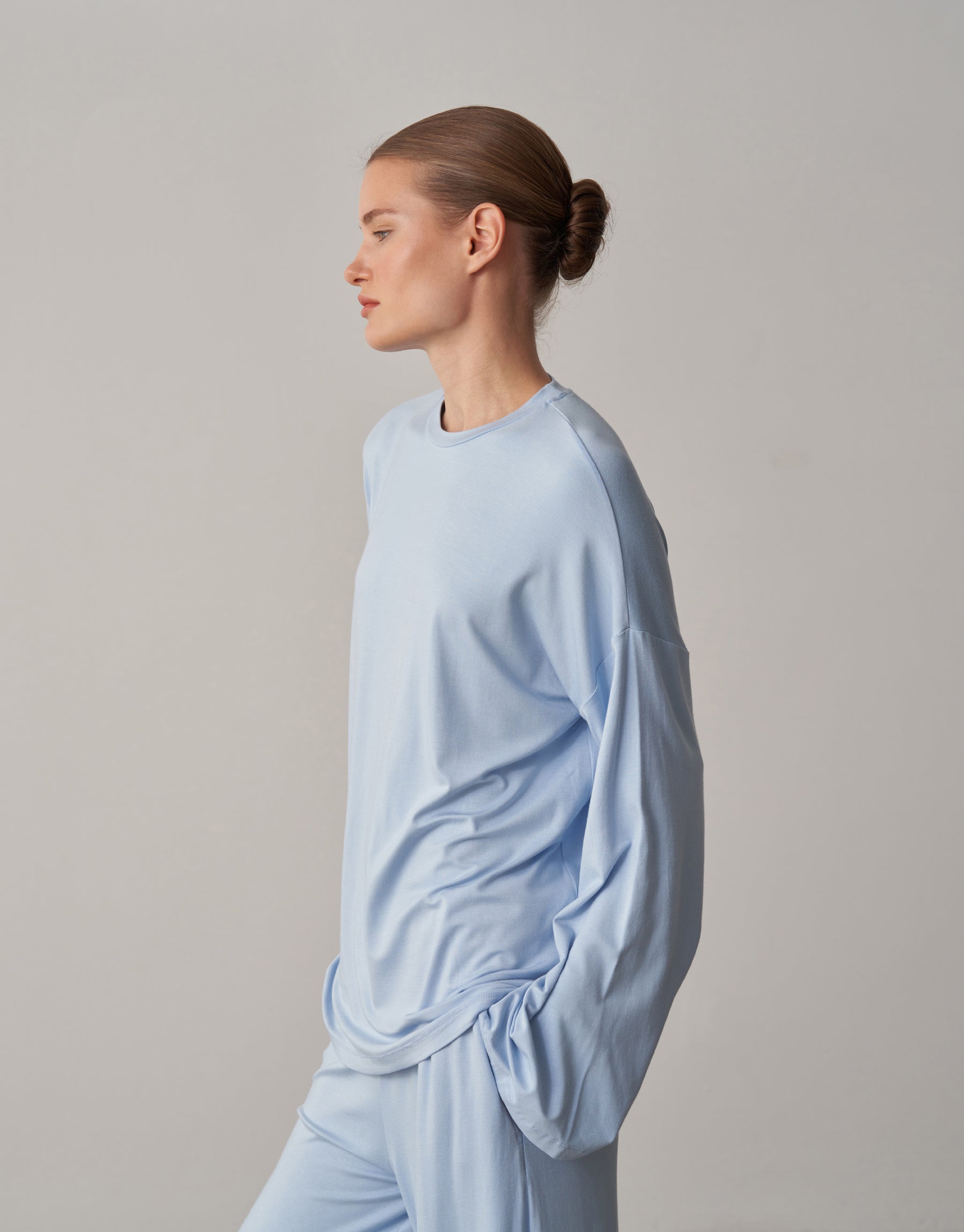 Relaxed Form Lie Blouse