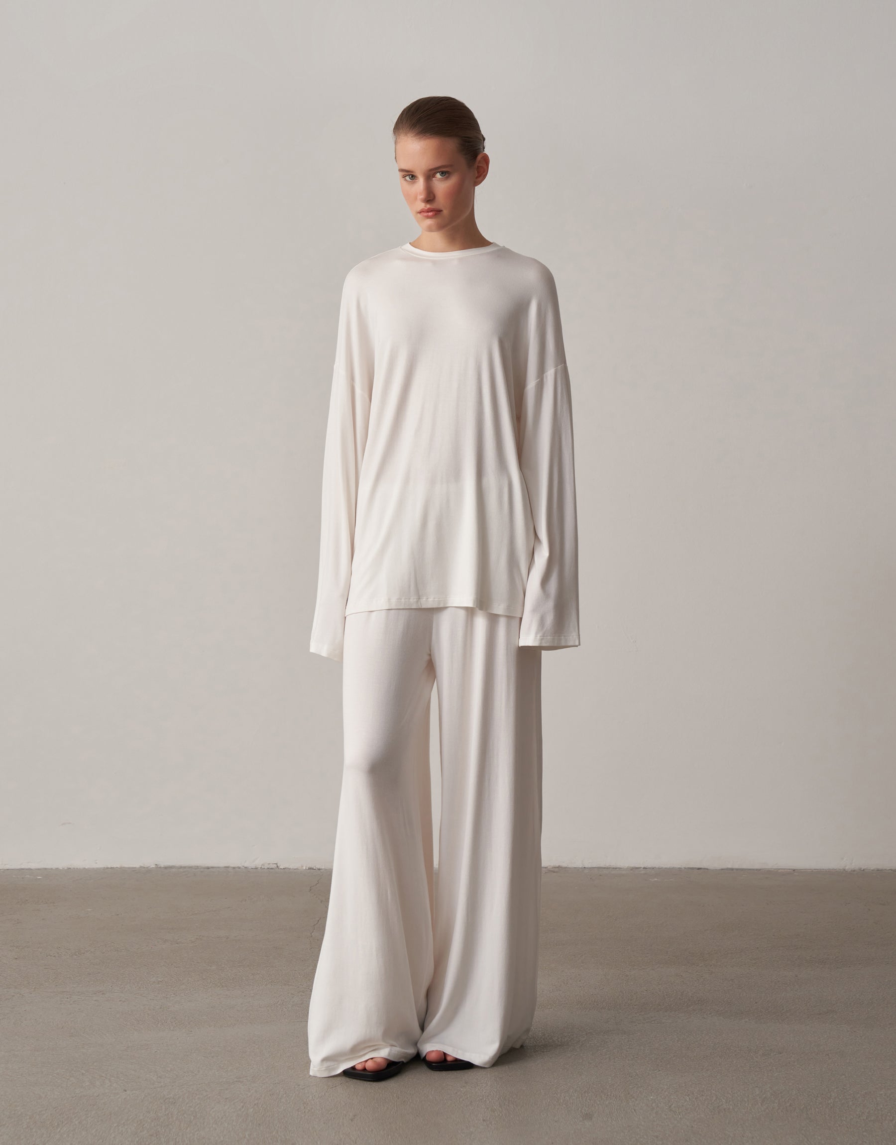 Relaxed Form Lie Blouse