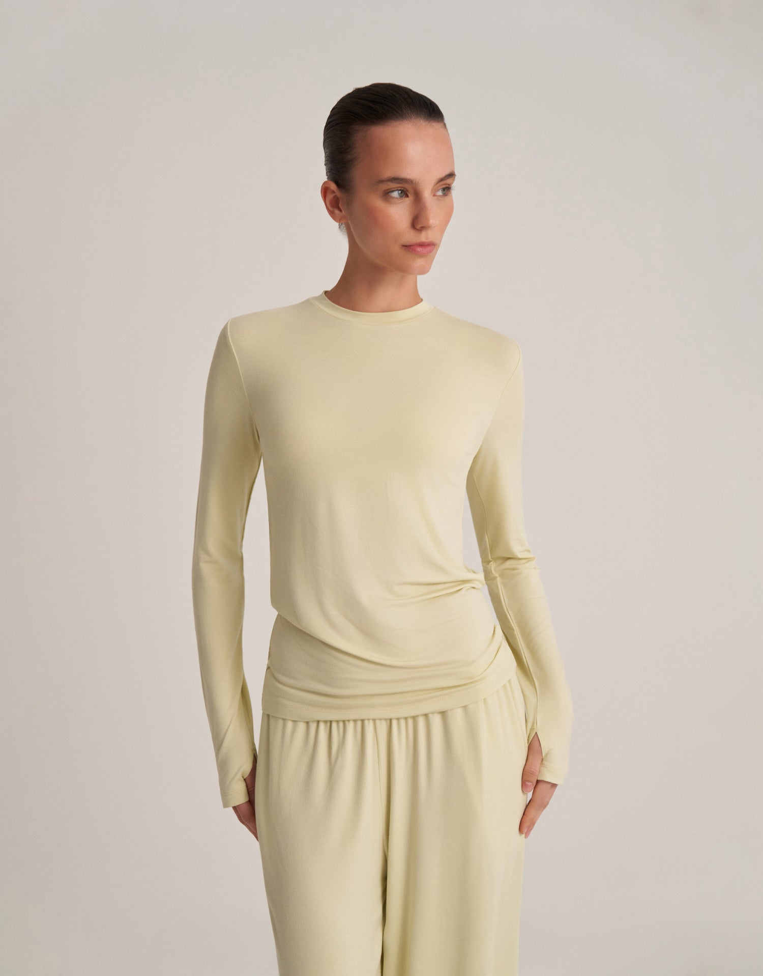 FIT CUT LONG SLEEVE T-SHIRT LIME