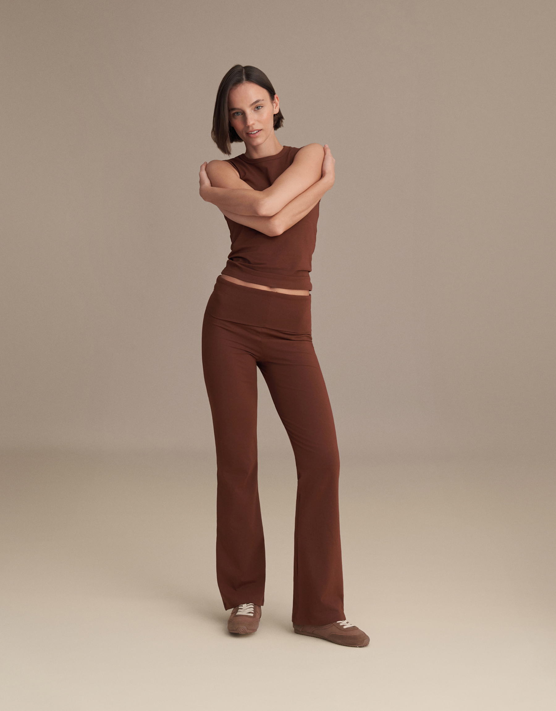 BELİ KATLAMALI İSPANYOL PANTOLON ÇİKOLATA KAHVE