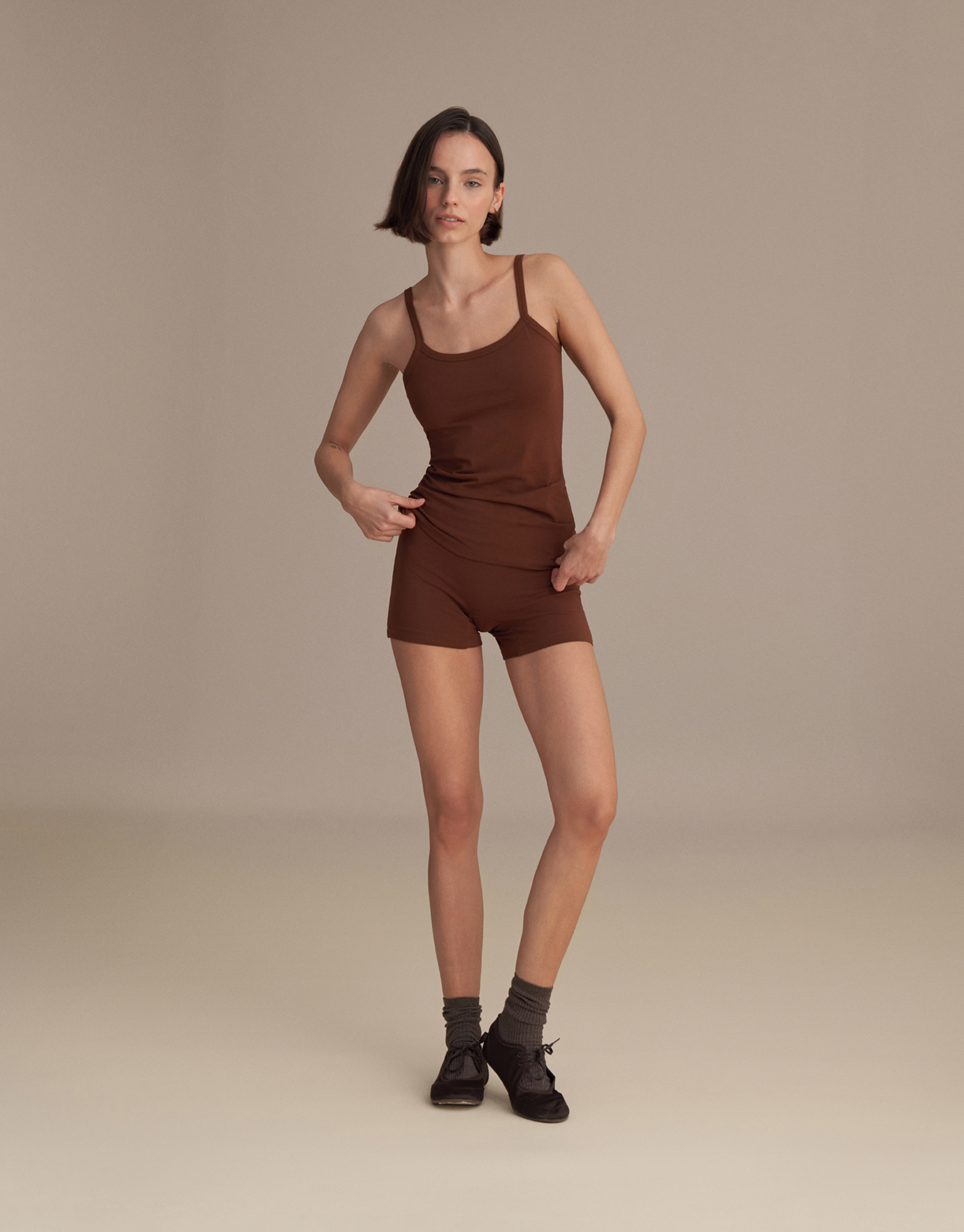 FIT STRAPLESS TANK TOP CHOCOLATE COFFEE