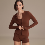 MİNİ DÜĞMELİ BLUZ ÇİKOLATA KAHVE