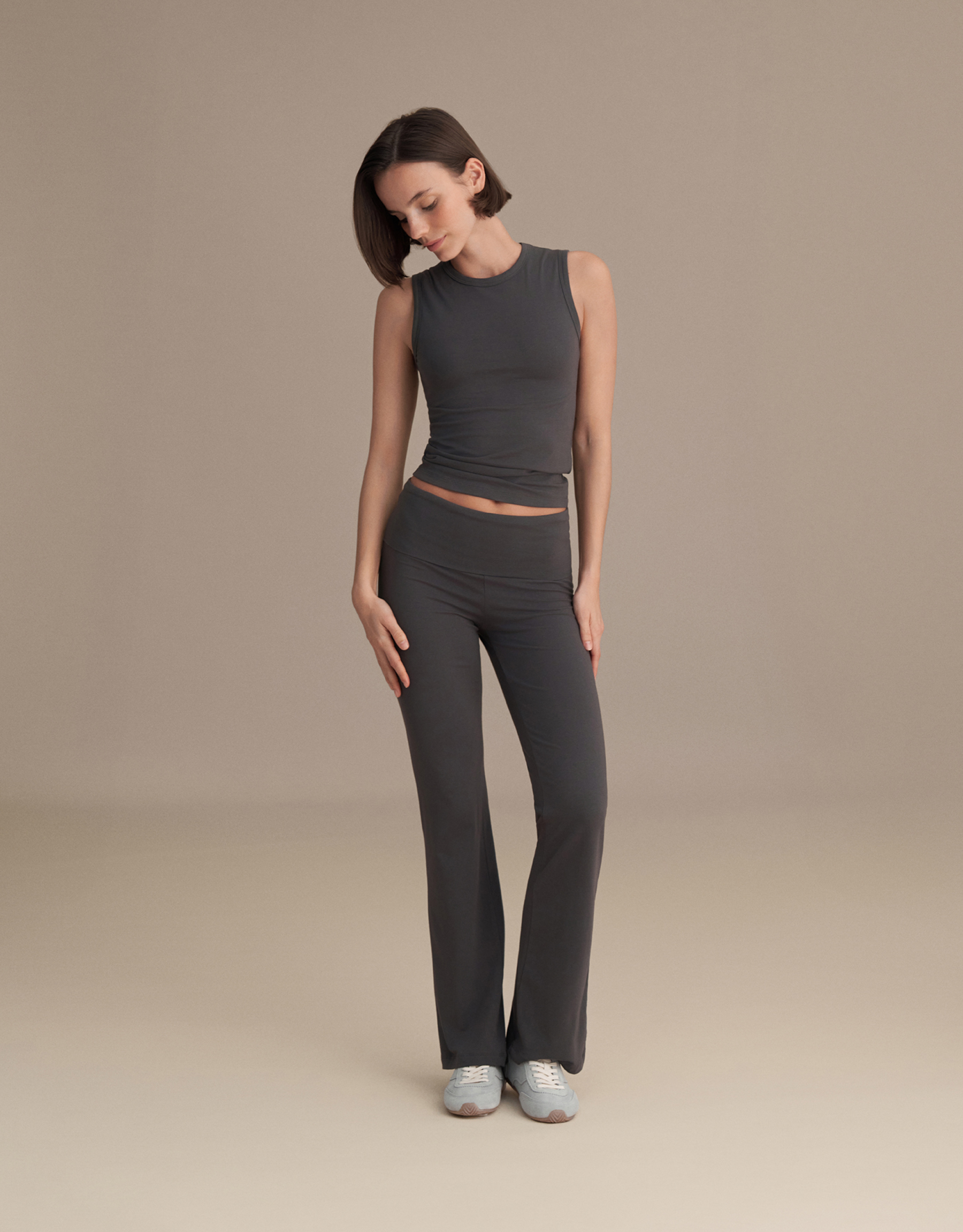 SPANISH TROUSERS WITH FOLD-UP WAISTBAND, SMOKY GRAY.