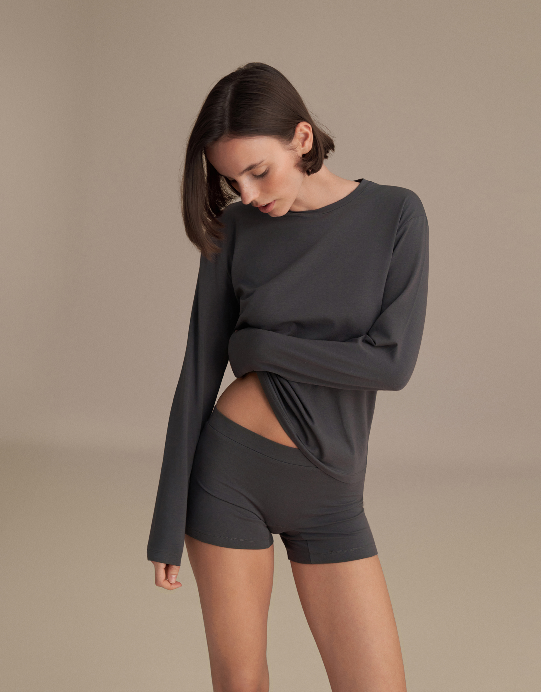 LONG-SLEEVED BASIC T-SHIRT, SMOKE GRAY