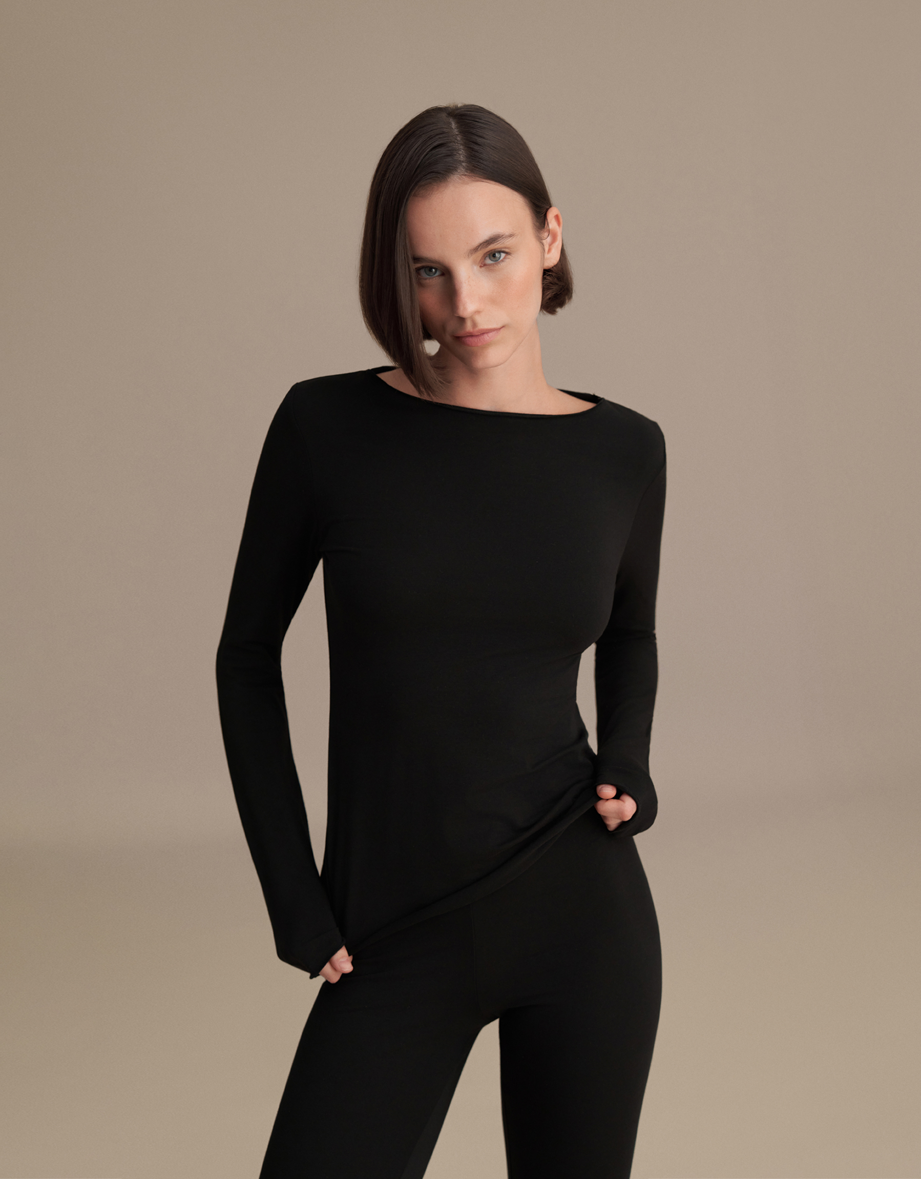 KAYIK YAKA UZUN KOLLU BLUZ SİYAH