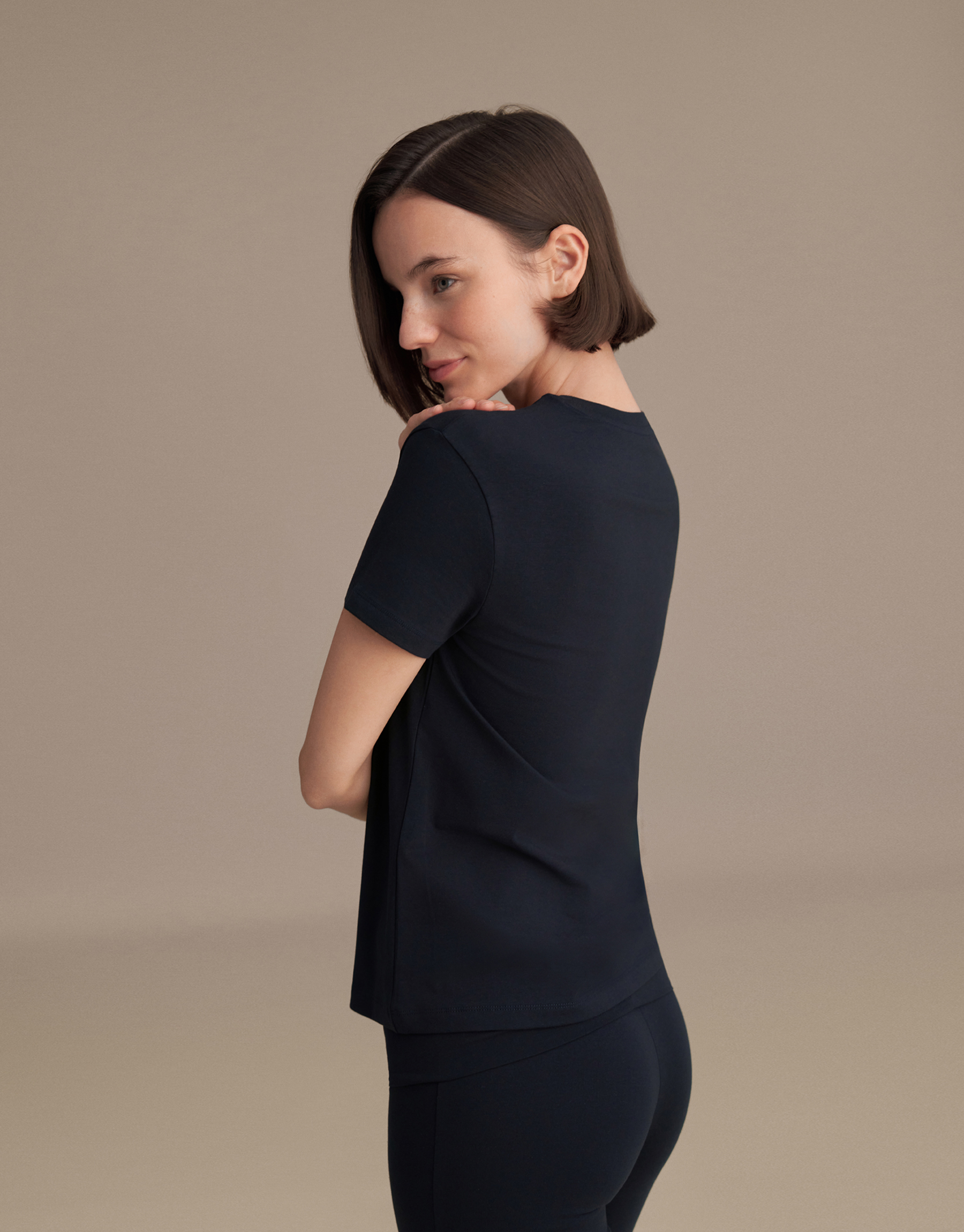 SHORT-SLEEVED BASIC T-SHIRT NAVY BLUE