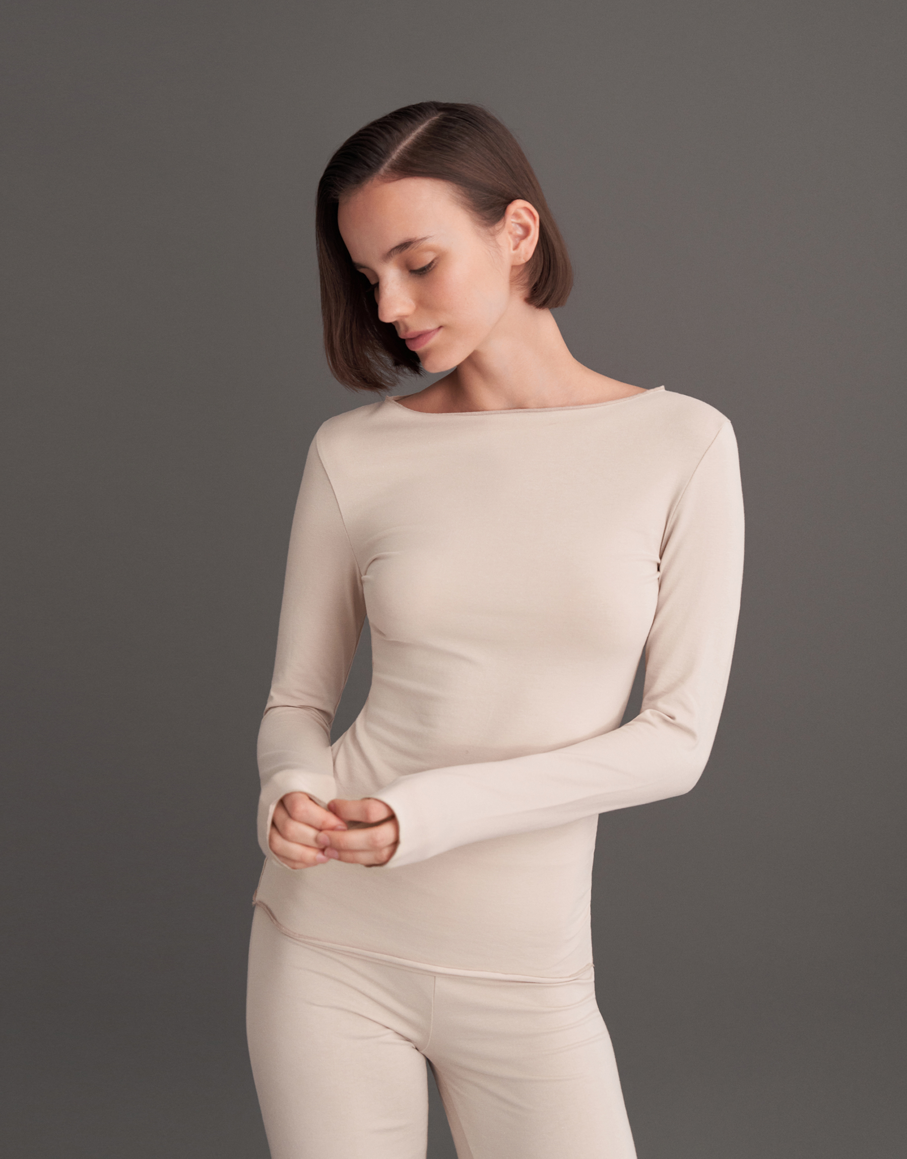 KAYIK YAKA UZUN KOLLU BLUZ KREM