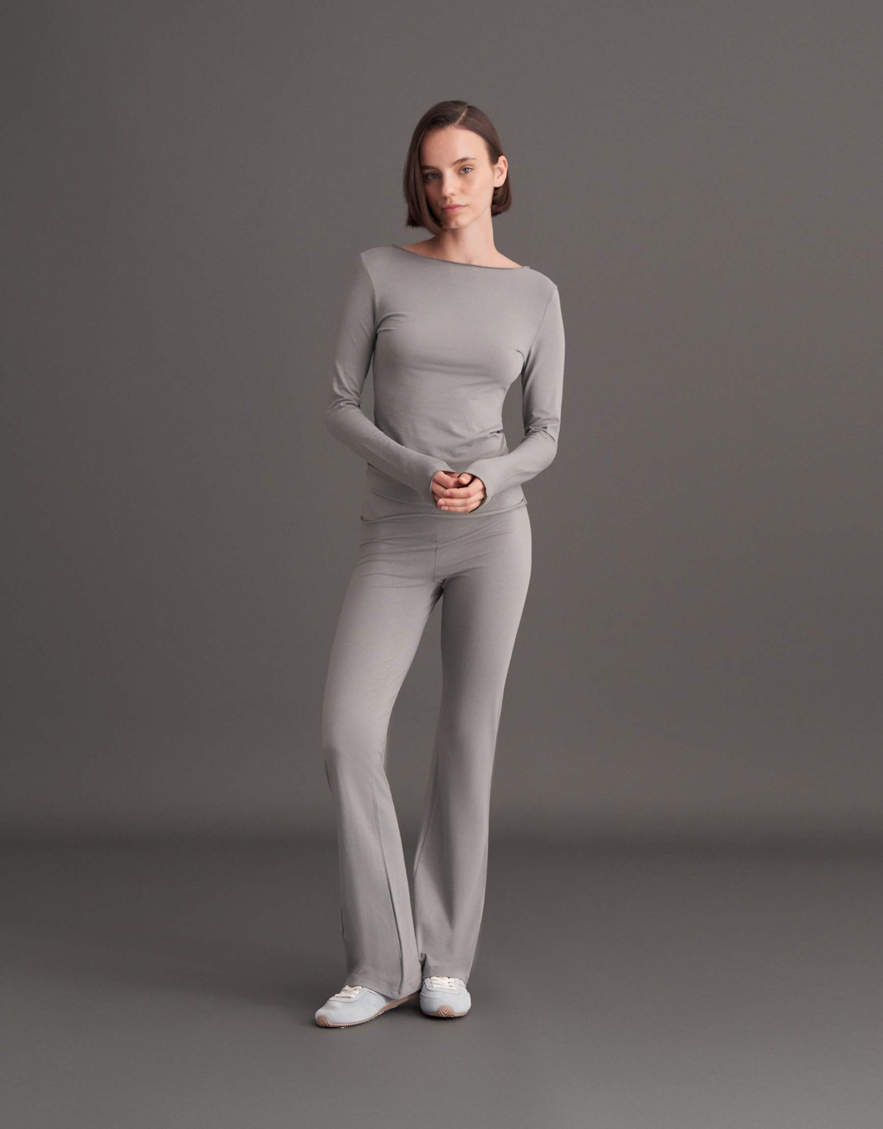 KAYIK YAKA UZUN KOLLU BLUZ KÜL GRİ