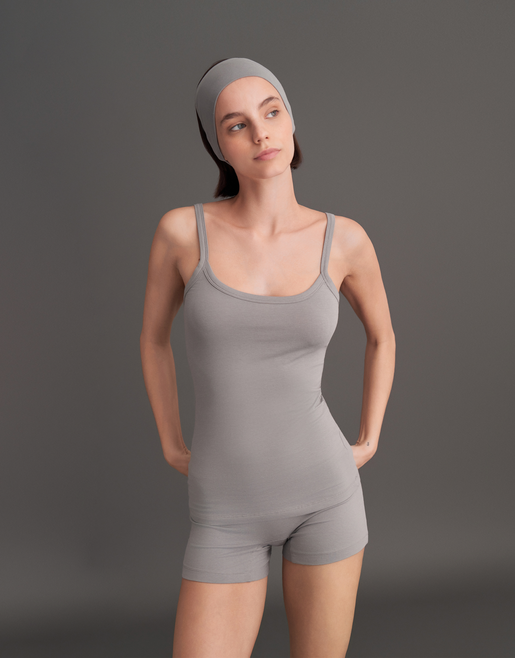 FİT FORMLU ASKILI ATLET KÜL GRİ