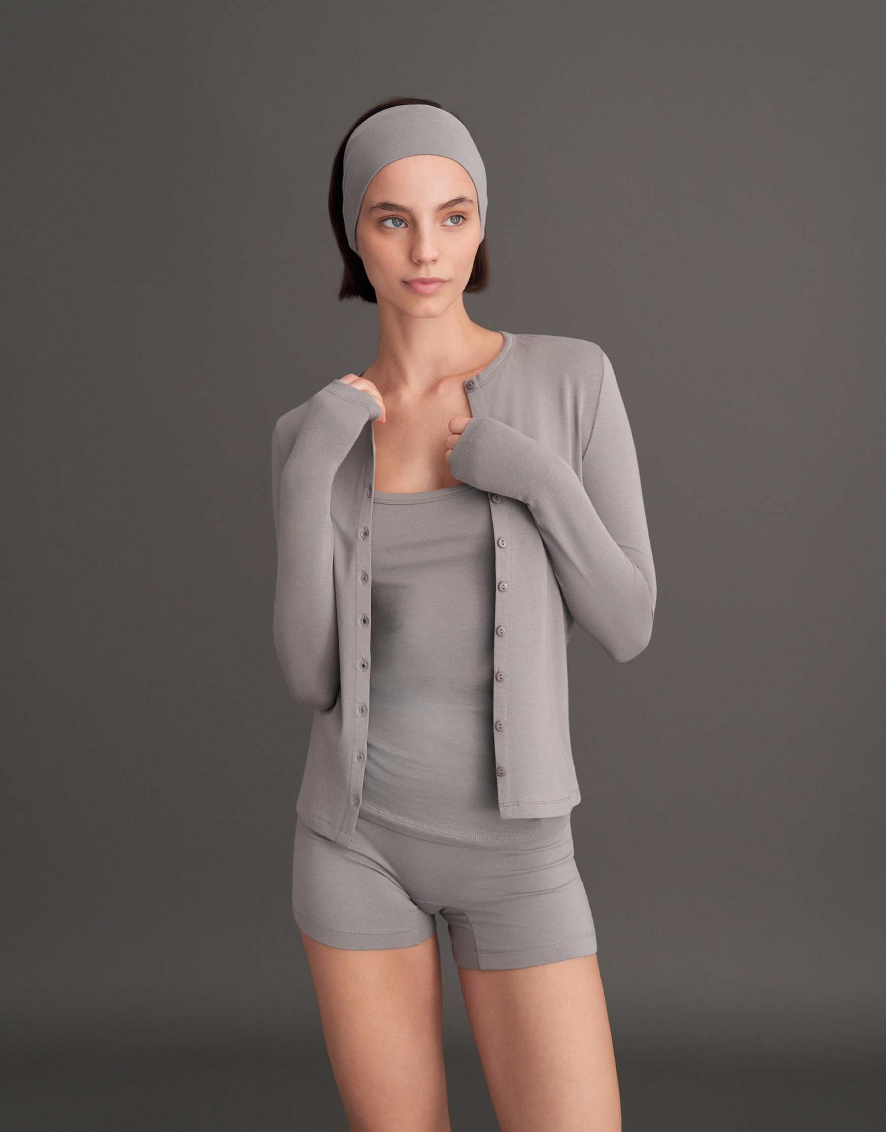 MİNİ DÜĞMELİ BLUZ KÜL GRİ