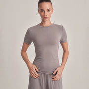 FIT KESIM KISA KOLLU T-SHIRT KÜL GRI