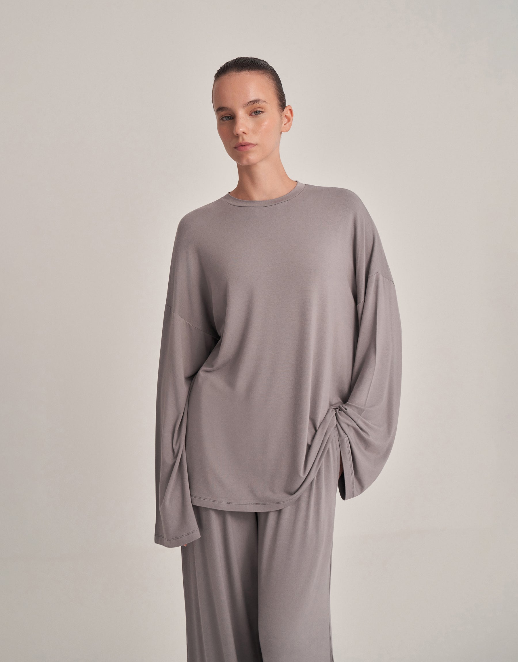 Relaxed fit blouse, ash gray.