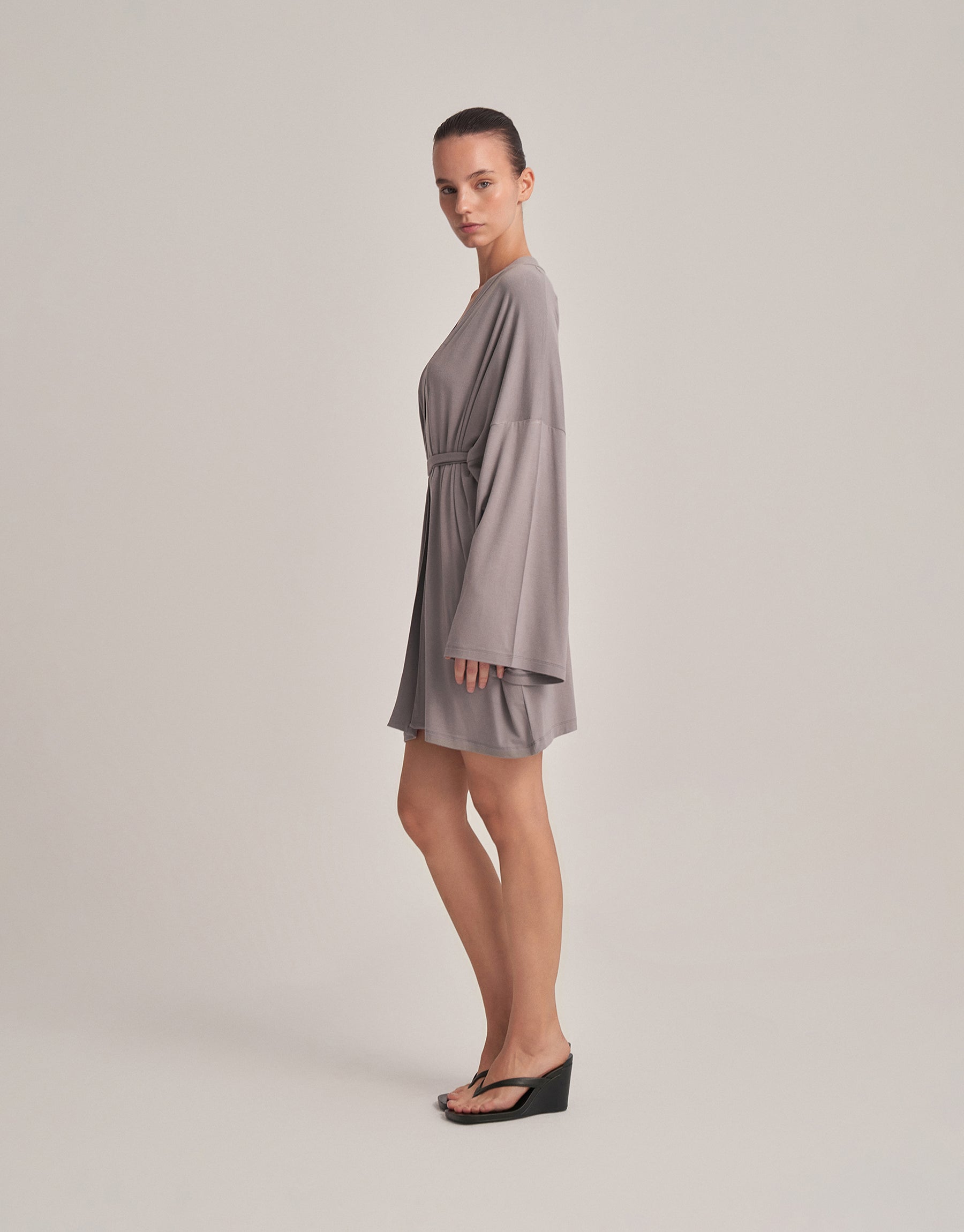 BELTED COMBINED SHORT KIMONO ASH GRAY