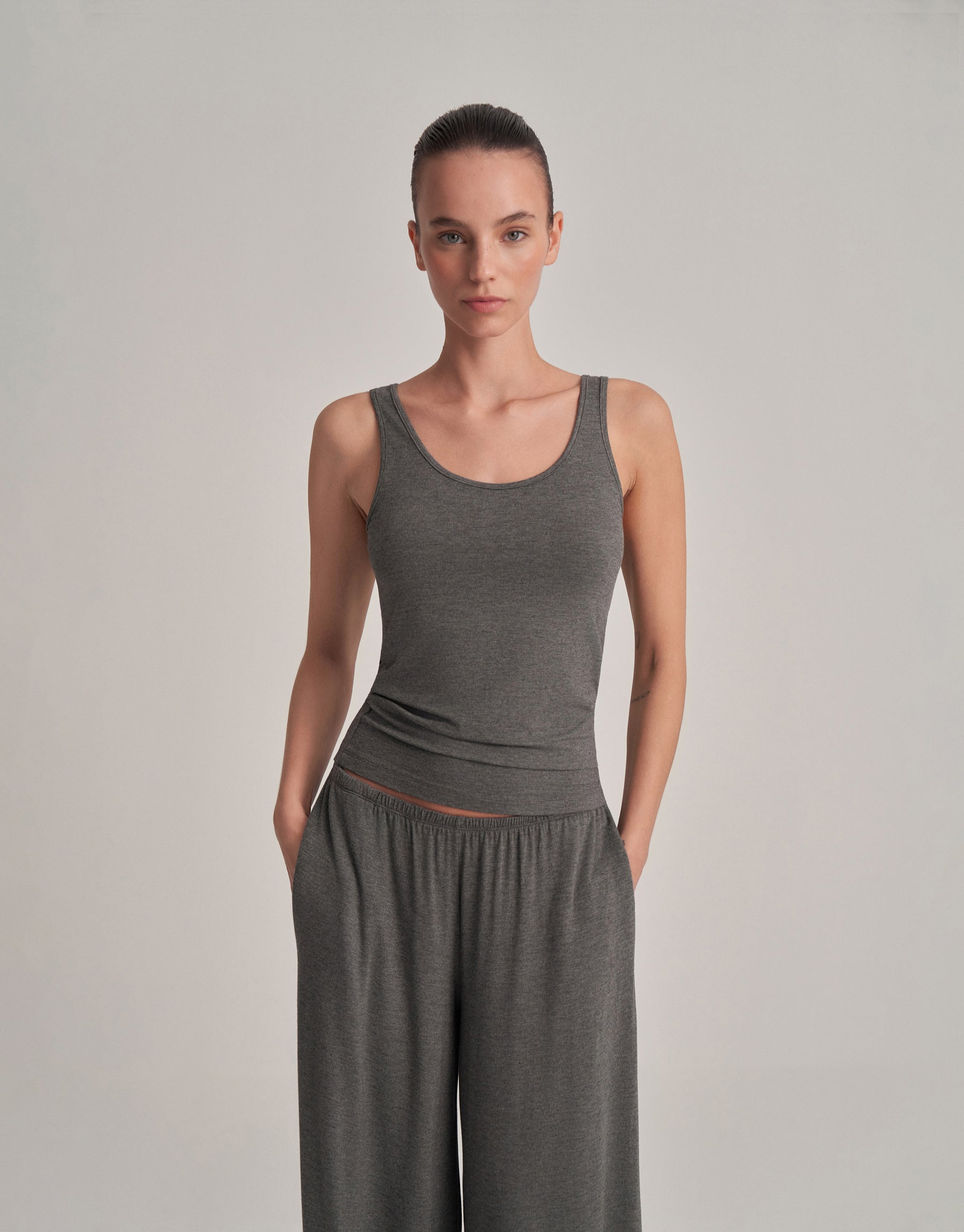 THICK STRAP TANK TOP ANTHRACITE MELANGE