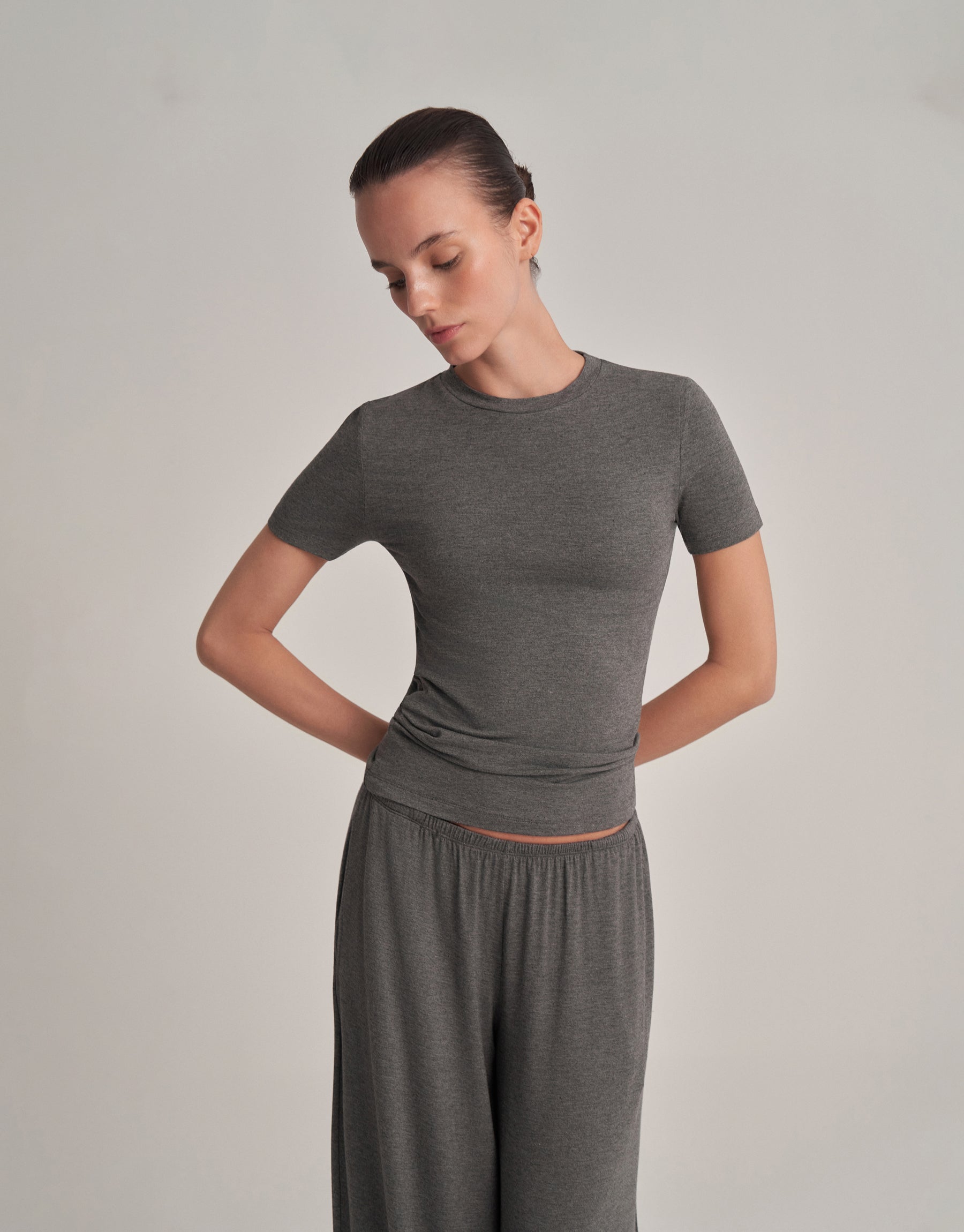 FIT-CUT SHORT SLEEVE T-SHIRT ANTHRACITE MELANGE