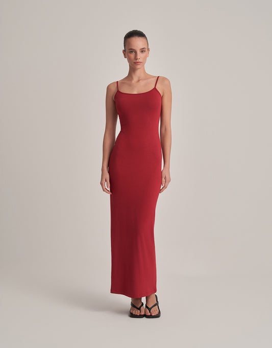 SIRT DEKOLTELİ ASKILI UZUN ELBİSE BORDO