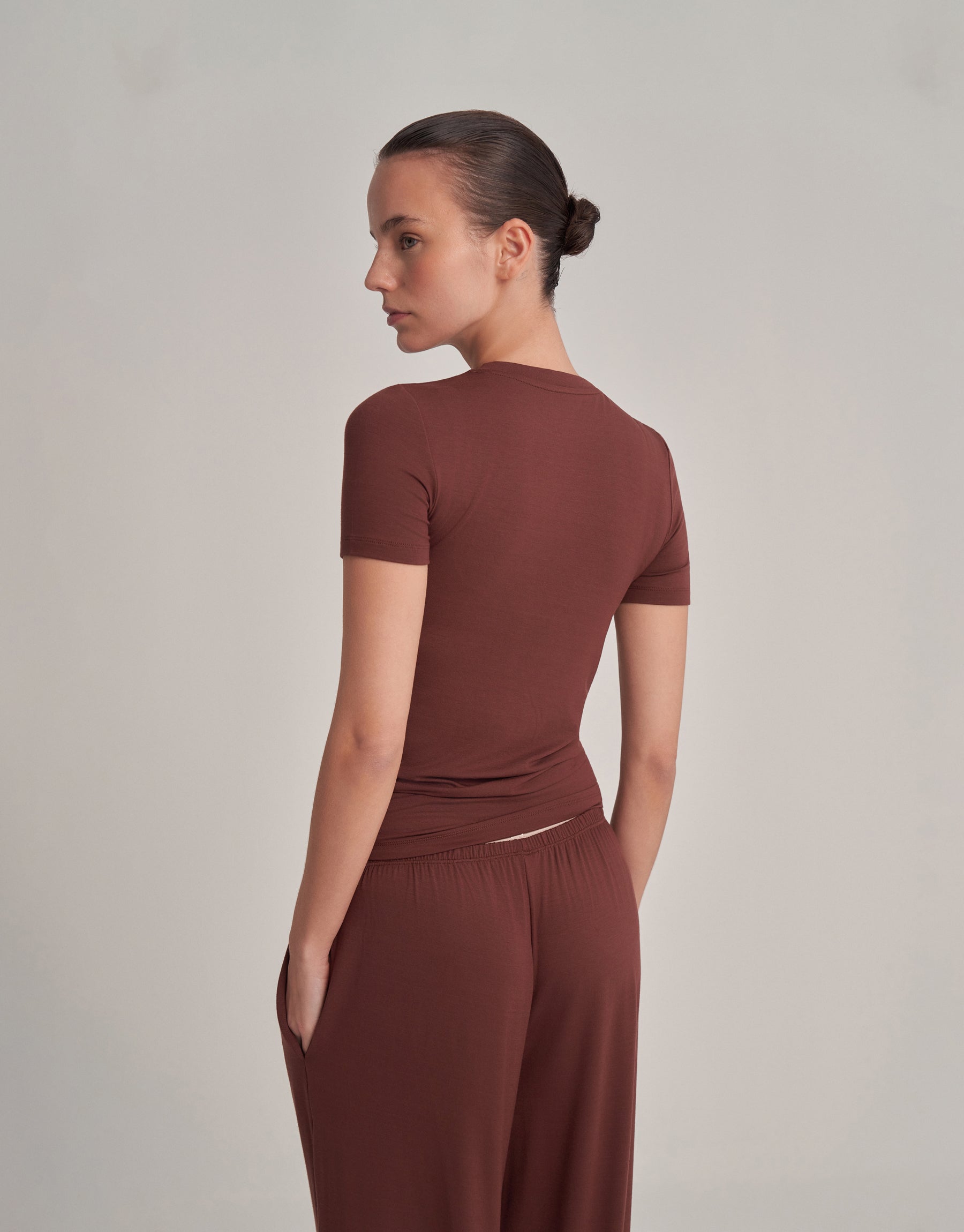 RAHAT DÖKÜMLÜ PANTOLON ÇİKOLATA KAHVE