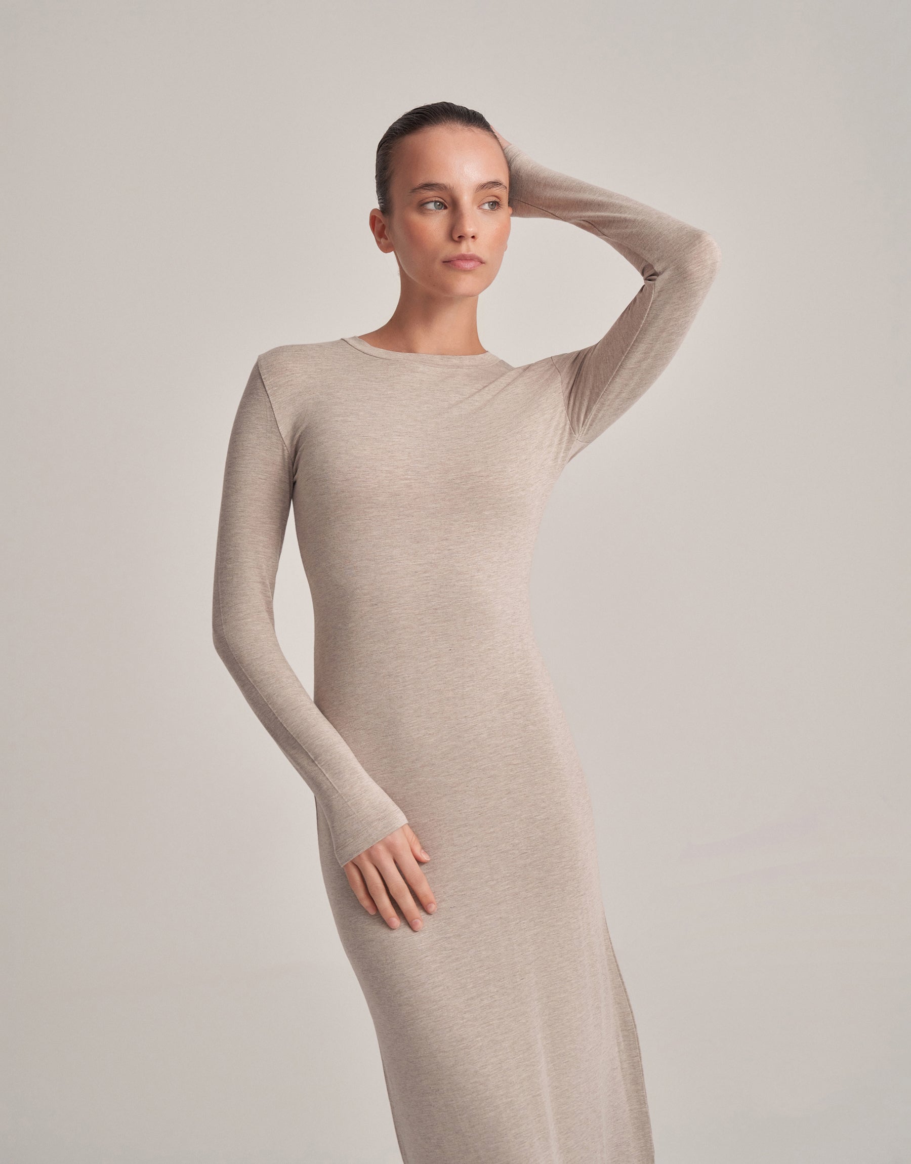 BEDENİ SARAN MAKSİ BOY ELBİSE EKRU MELANJ