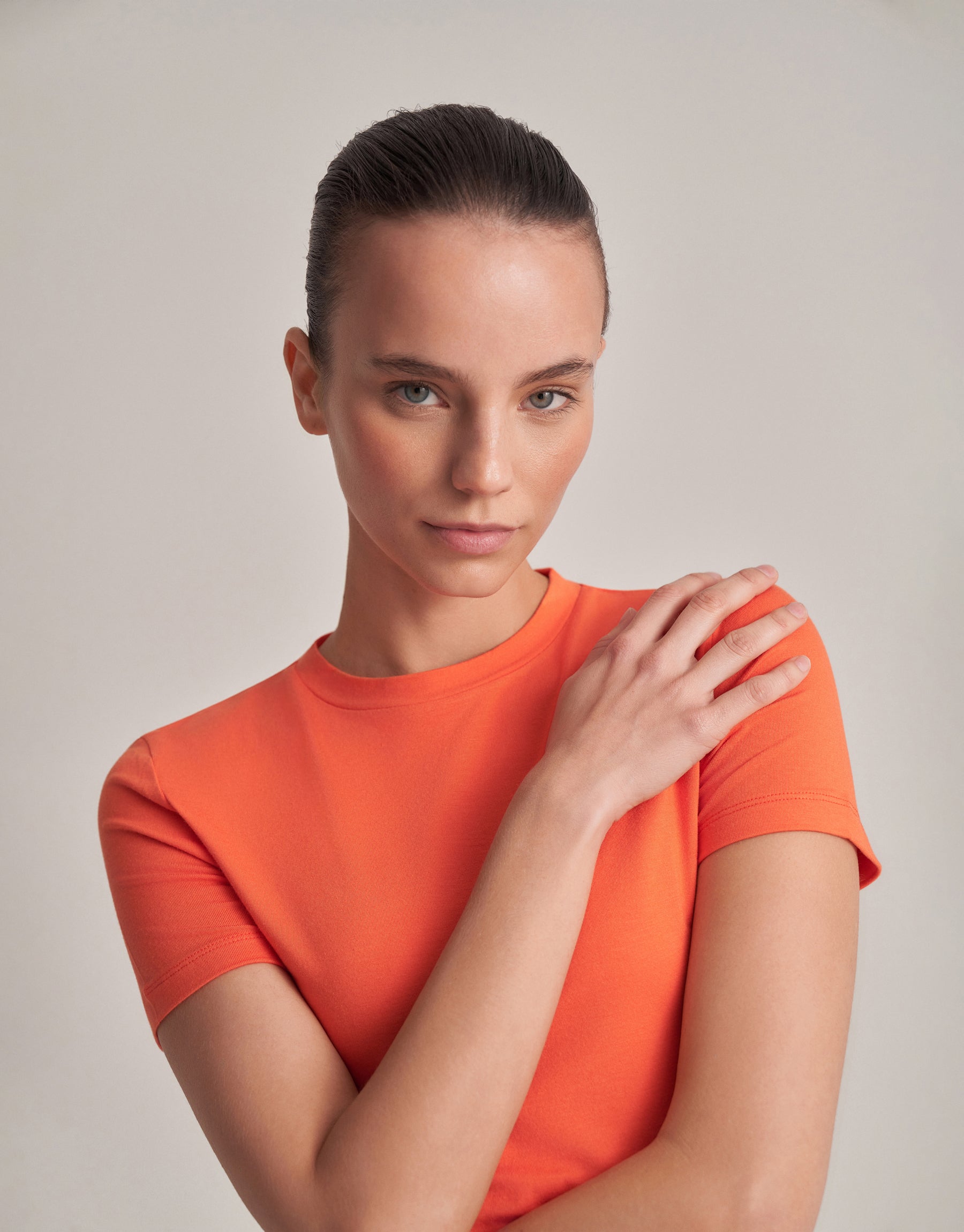 FIT CUT SHORT SLEEVE T-SHIRT ORANGE