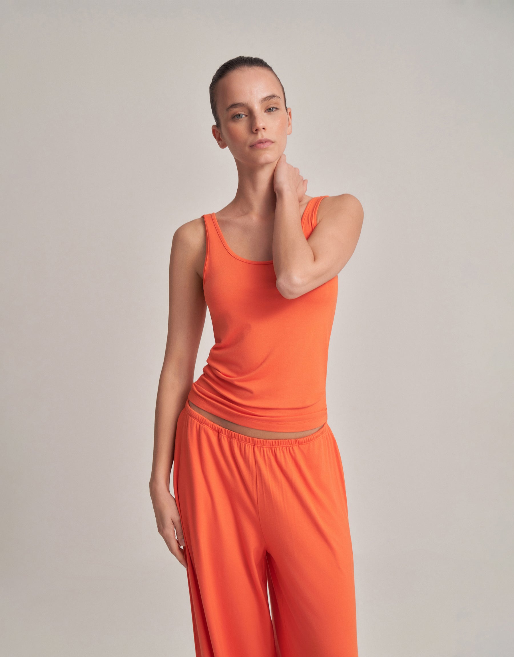 THICK STRAP ORANGE TANK TOP