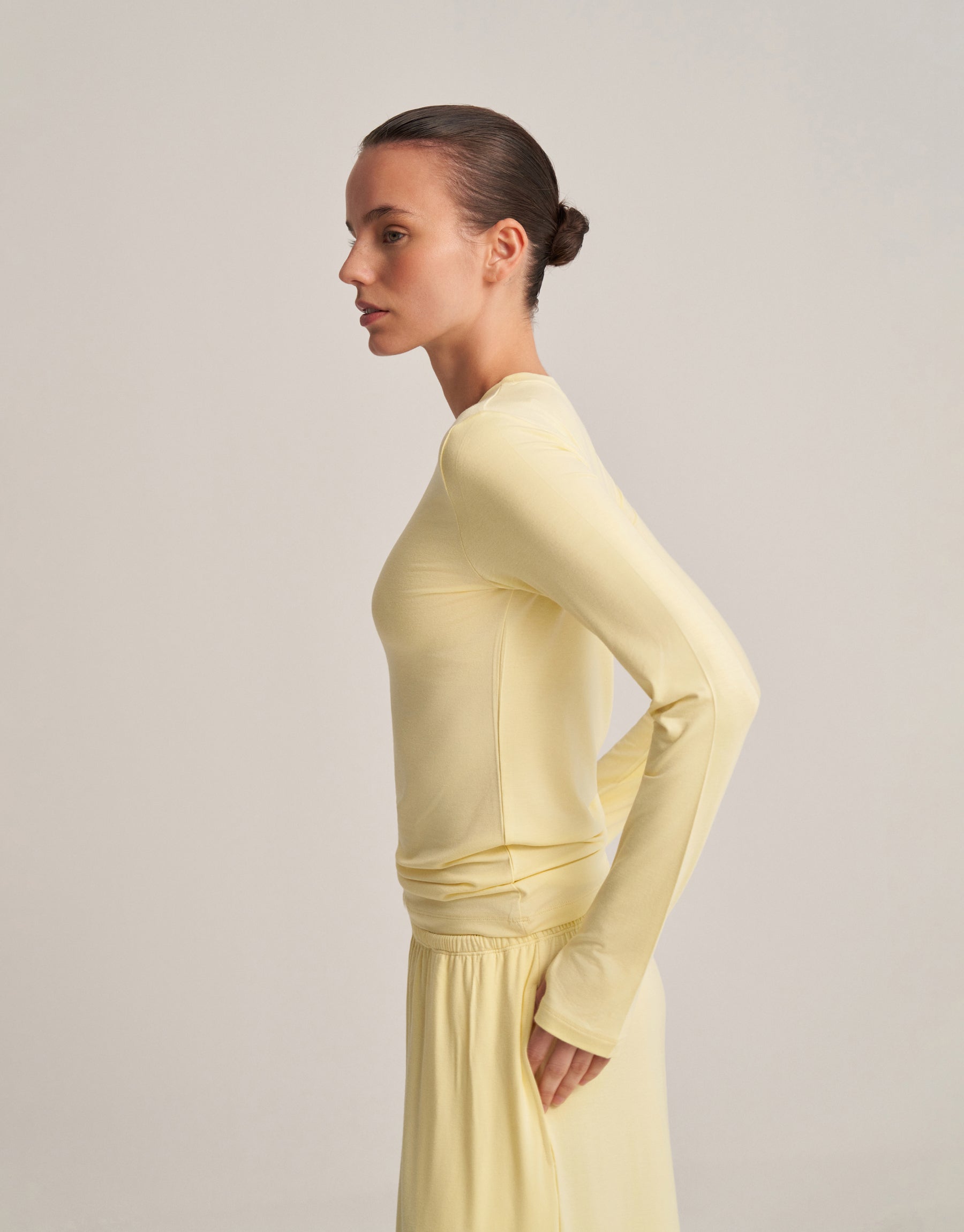 FIT FIT LONG-SLEEVE T-SHIRT BUTTER YELLOW