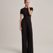 FIT KESIM KISA KOLLU T-SHIRT SİYAH