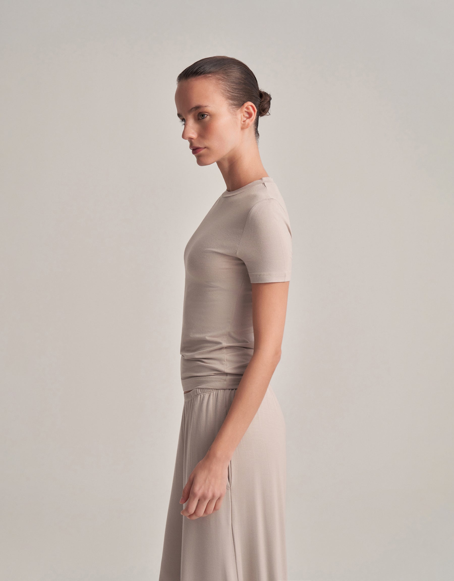 FIT FIT SHORT SLEEVE T-SHIRT STONE