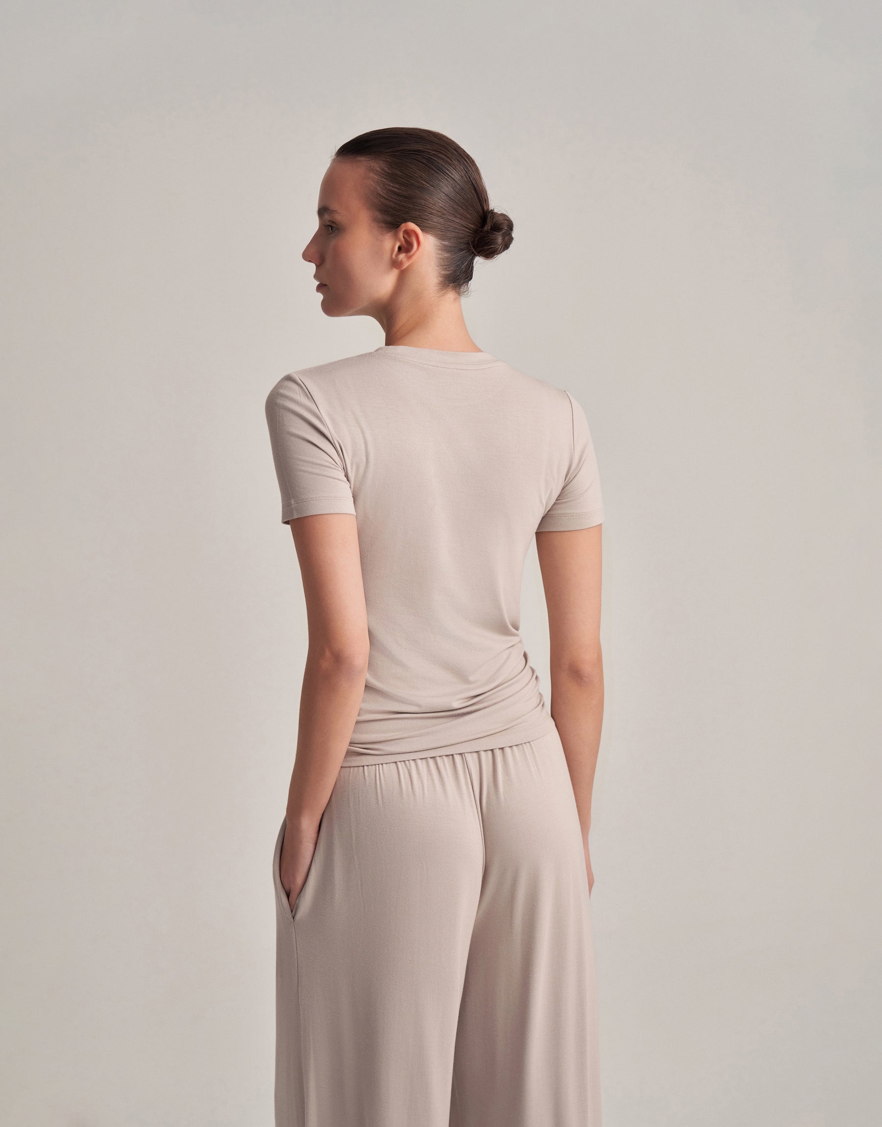 FIT FIT SHORT SLEEVE T-SHIRT STONE